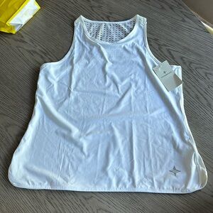 Tuckernut tennis tank top. New with tags